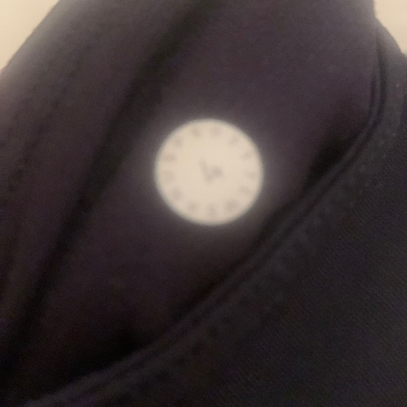 lululemon leggings - Picture 3 of 4